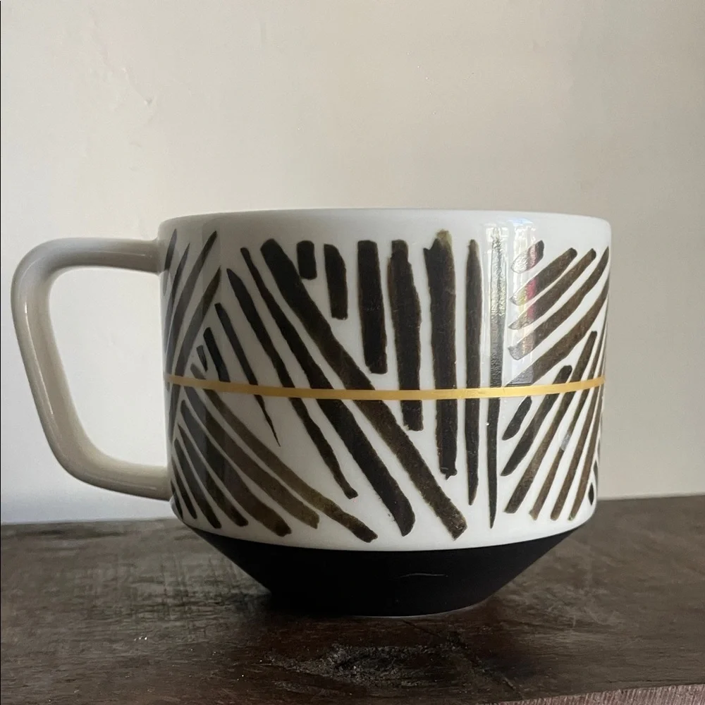 •| Starbucks artisan mug - Picture 2 of 7